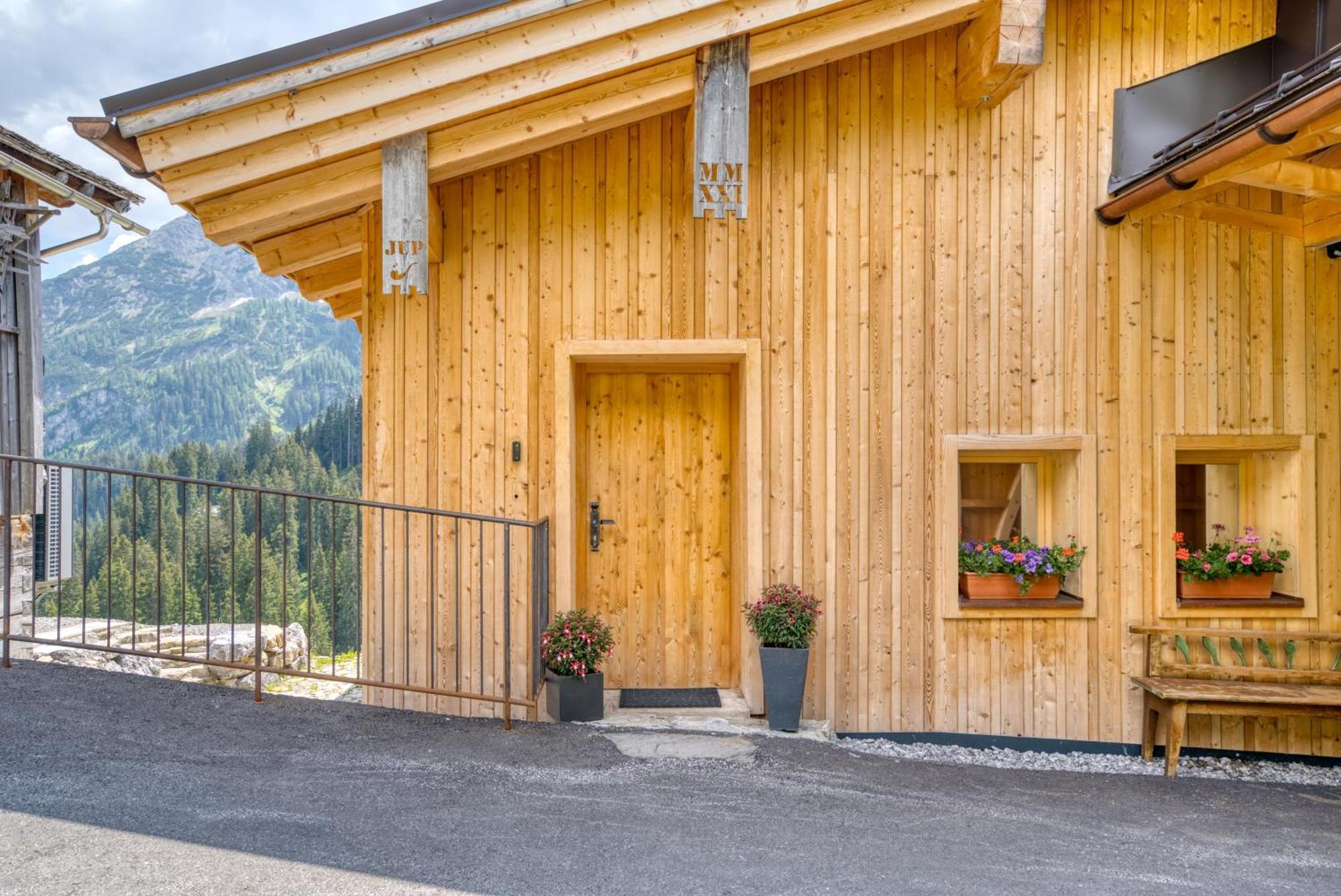Jup - A Luxury Boutique Chalet Warth  Exterior photo